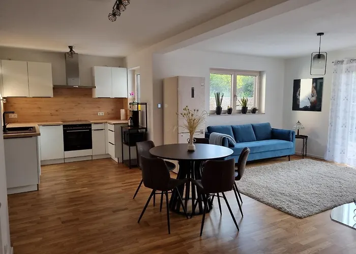 Apartamento Gemuetliche Premium Mit Terrasse Naehe S-bahn Burgthann