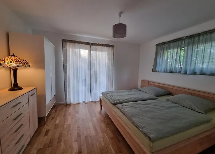Gemuetliche Premium Mit Terrasse Naehe S-bahn Apartamento